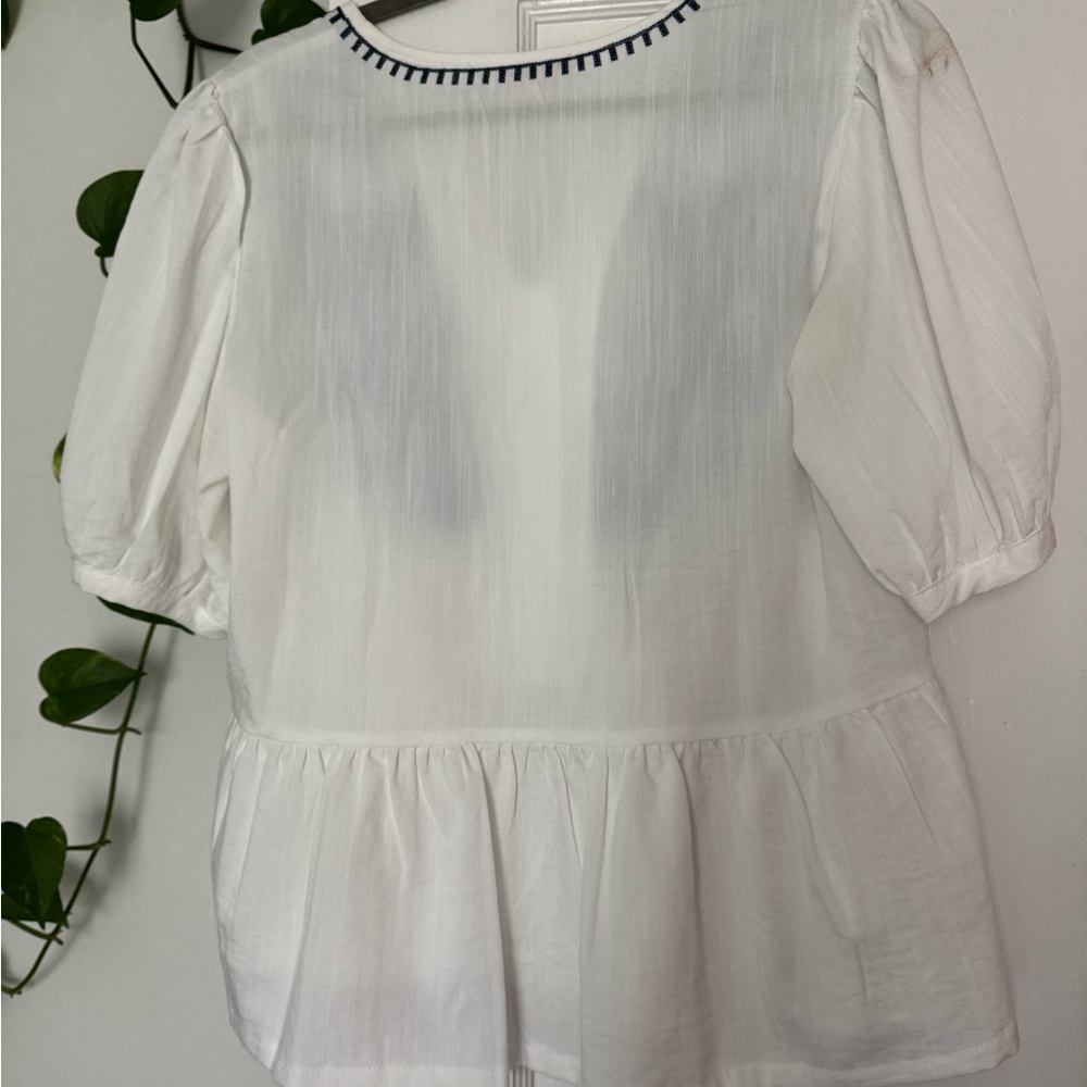 Solitaire Ivory and Navy Floral Embroidered Blouse - Picture 3 of 3